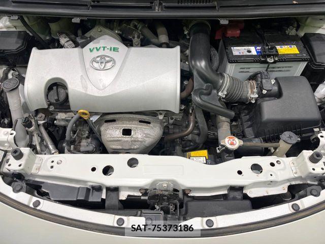 Toyota SIENTA 2017-12 7224995-17