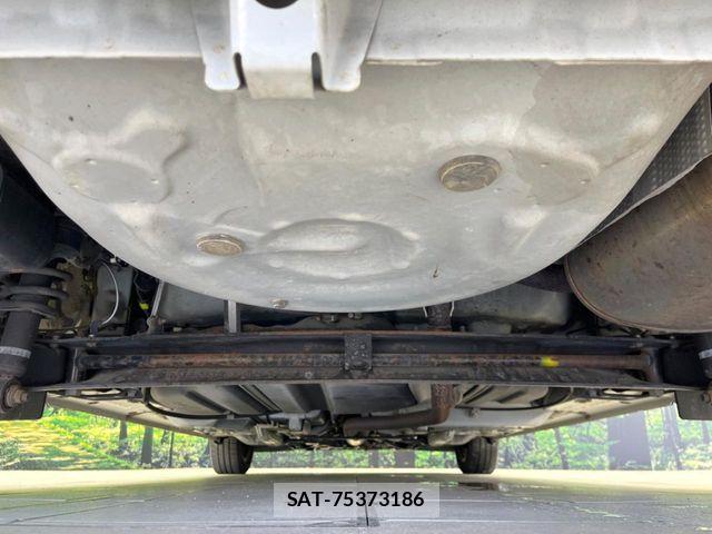 Toyota SIENTA 2017-12 7224995-18