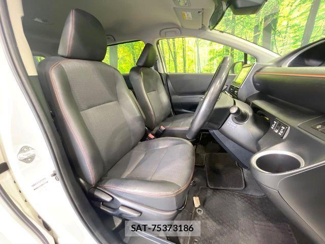 Toyota SIENTA 2017-12 7224995-6