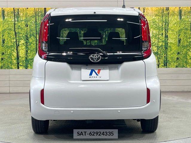 Toyota SIENTA 2025-04 7225022-15