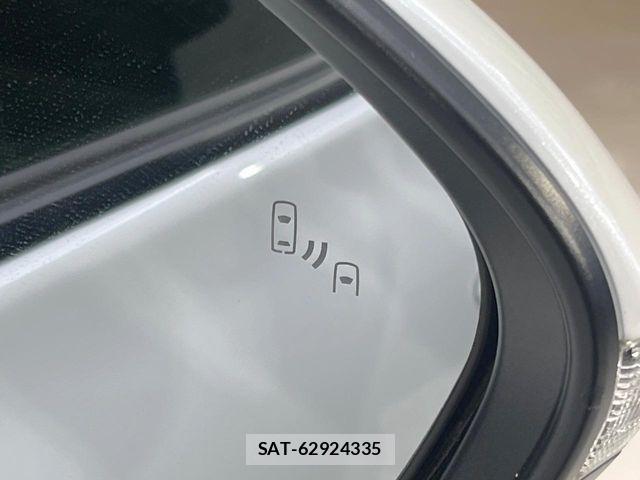 Toyota SIENTA 2025-04 7225022-5