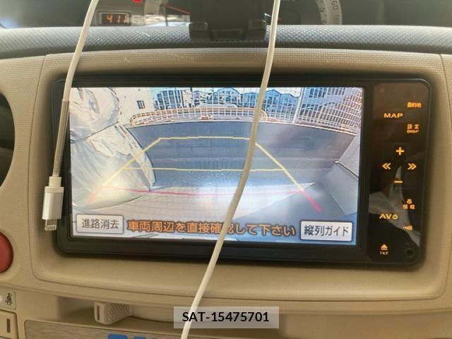 Toyota SIENTA 2011-10 7224964-18
