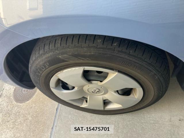 Toyota SIENTA 2011-10 7224964-5
