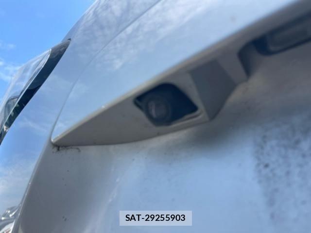 Toyota SIENTA 2019-03 7225005-10