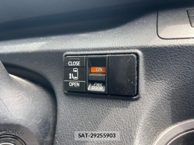 Toyota SIENTA 2019-03 7225005-21