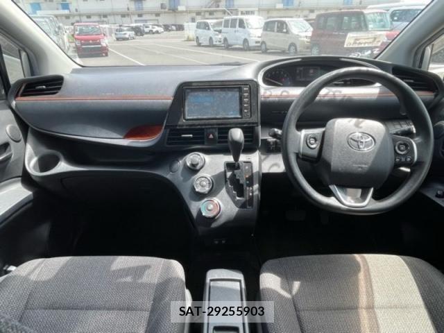 Toyota SIENTA 2019-03 7225005-6