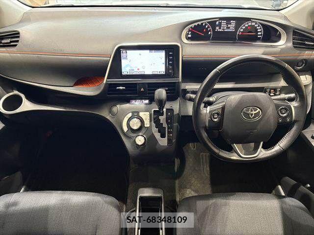 Toyota SIENTA 2016-01 7224976-2