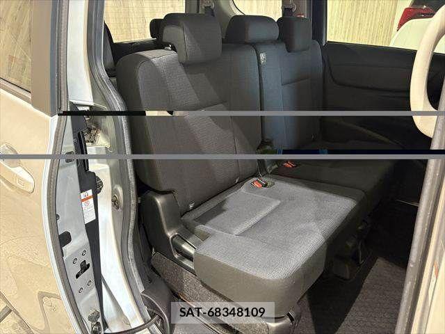 Toyota SIENTA 2016-01 7224976-7