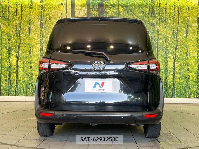 Toyota SIENTA 2018-12 7224997-15