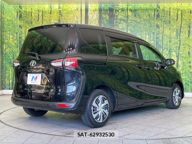 Toyota SIENTA 2018-12 7224997-17