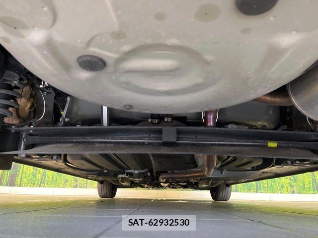 Toyota SIENTA 2018-12 7224997-19