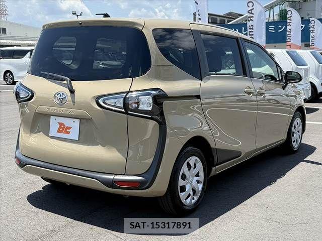 Toyota SIENTA 2019-01 7225003-14