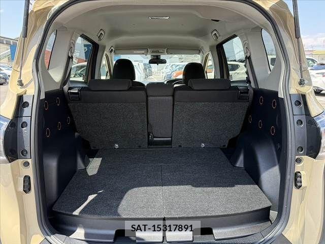 Toyota SIENTA 2019-01 7225003-19