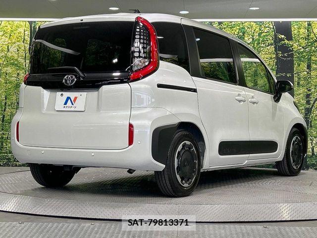 Toyota SIENTA 2025-04 7225023-17