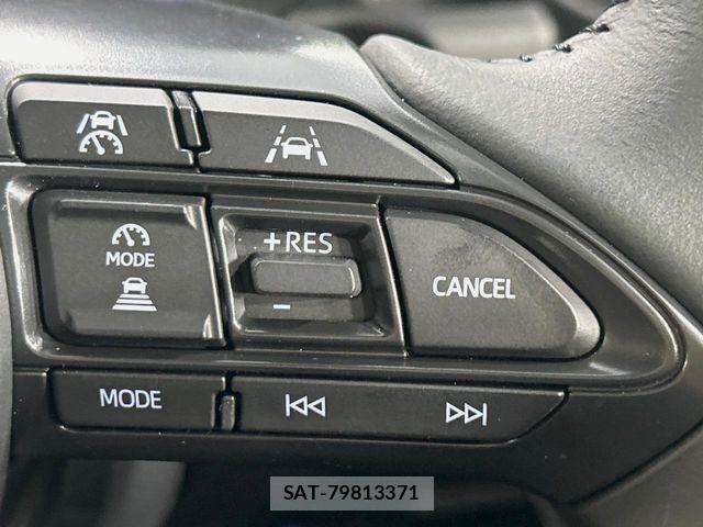 Toyota SIENTA 2025-04 7225023-5