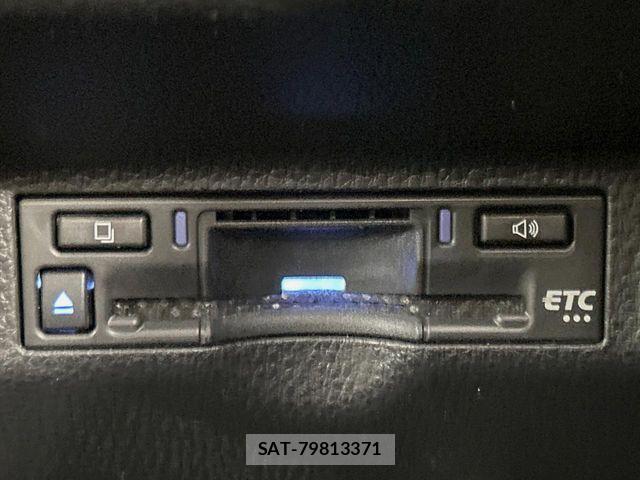 Toyota SIENTA 2025-04 7225023-6