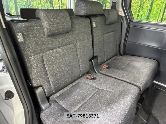 Toyota SIENTA 2025-04 7225023-8