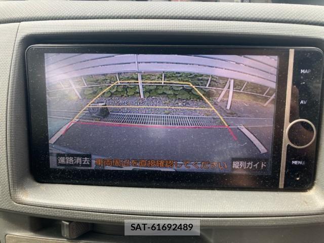 Toyota SIENTA 2013-02 7224966-19