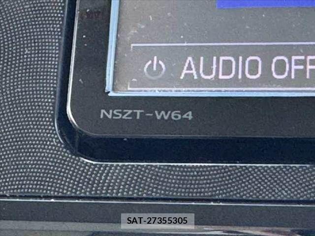 Toyota SIENTA 2016-06 7224978-22