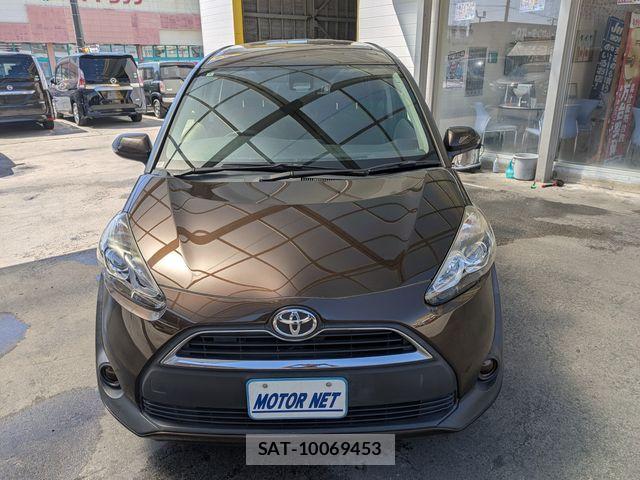 Toyota SIENTA 2016-02 7224980-15