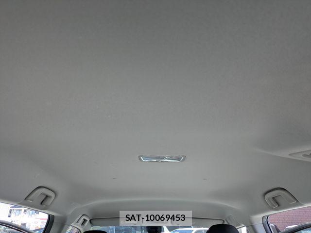 Toyota SIENTA 2016-02 7224980-5