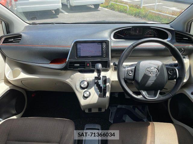 Toyota SIENTA 2016-10 7224990-1