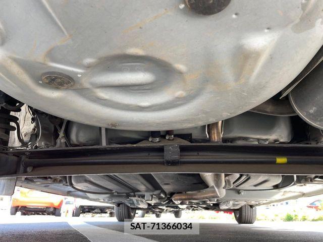 Toyota SIENTA 2016-10 7224990-19