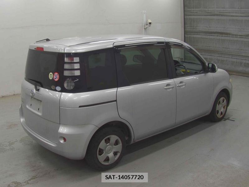 Toyota SIENTA 2009 7223075-1