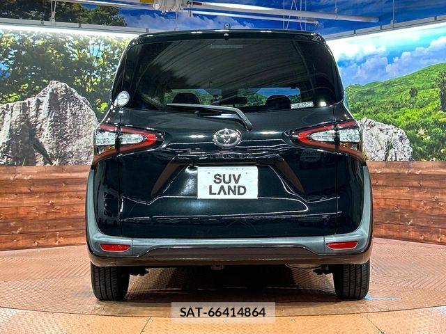 Toyota SIENTA 2016-10 7224991-14