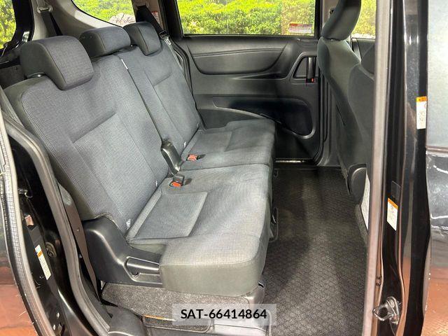 Toyota SIENTA 2016-10 7224991-8