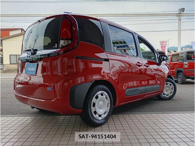Toyota SIENTA 2026-01 7225031-2