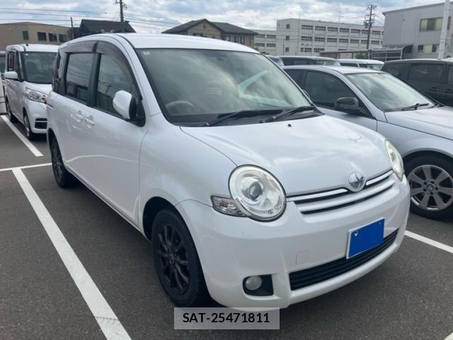 Toyota SIENTA 2014-03 7224968-1