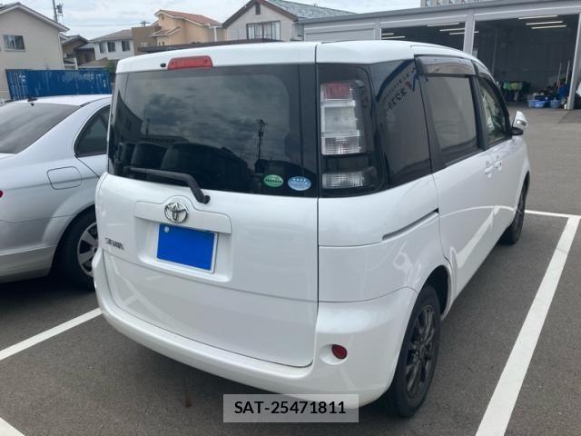 Toyota SIENTA 2014-03 7224968-3