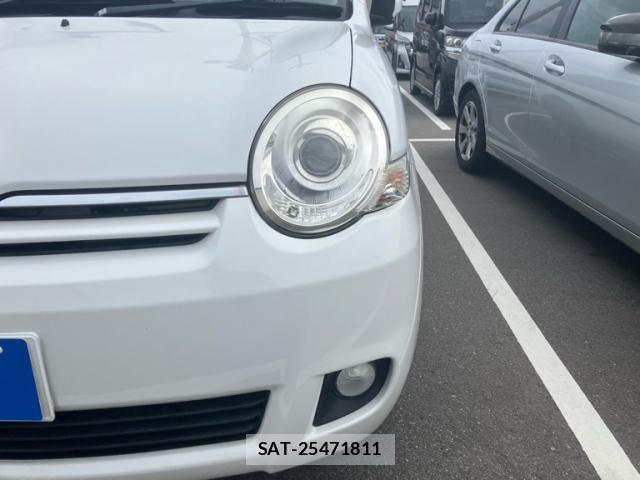 Toyota SIENTA 2014-03 7224968-4