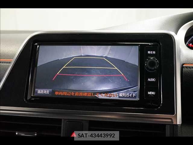Toyota SIENTA 2015-07 7224970-4