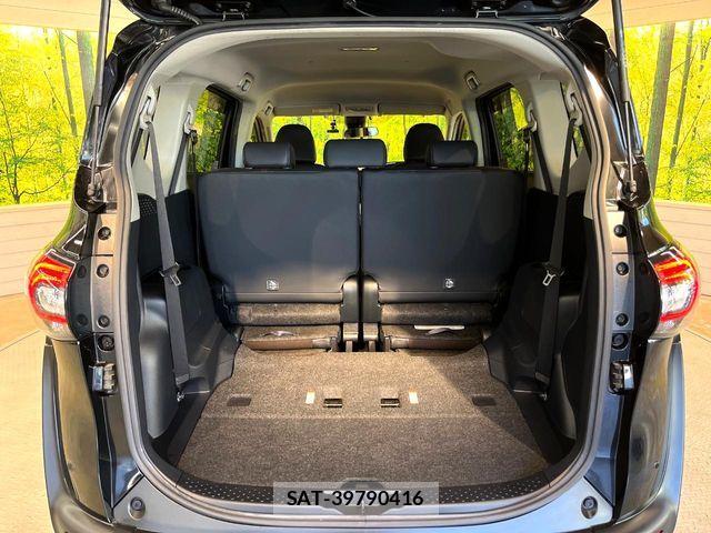Toyota SIENTA 2019-09 7225001-10