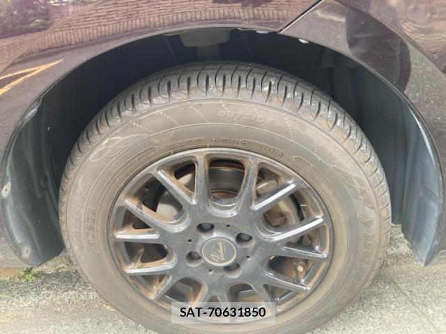 Toyota SIENTA 2014-03 7224971-10