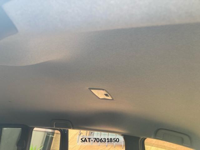 Toyota SIENTA 2014-03 7224971-15