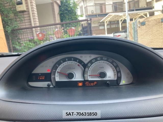 Toyota SIENTA 2014-03 7224971-18