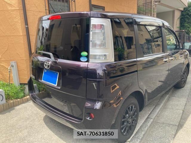 Toyota SIENTA 2014-03 7224971-6