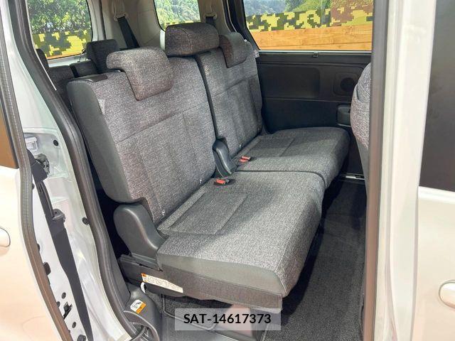 Toyota SIENTA 2025-08 7225024-8