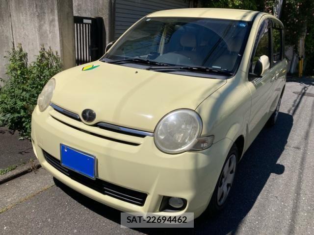 Toyota SIENTA 2008-04 7224957-0