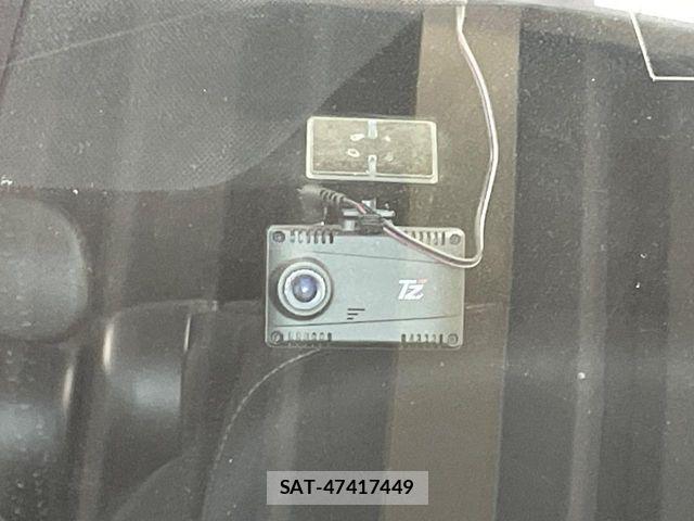 Toyota SIENTA 2021-03 7225011-6