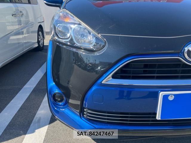 Toyota SIENTA 2016-07 7224988-2