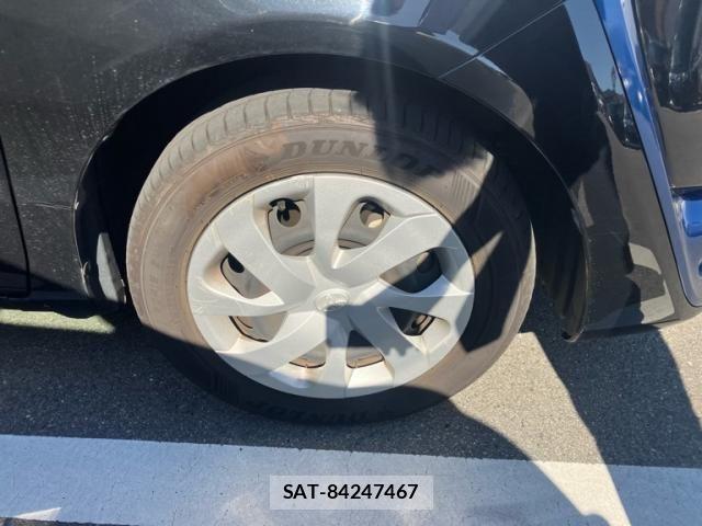 Toyota SIENTA 2016-07 7224988-4