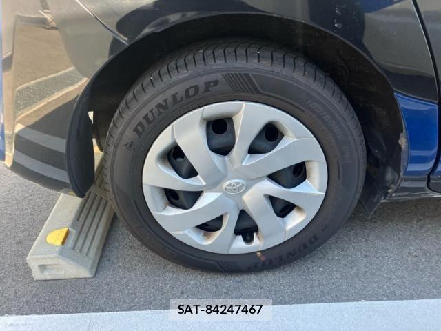 Toyota SIENTA 2016-07 7224988-5