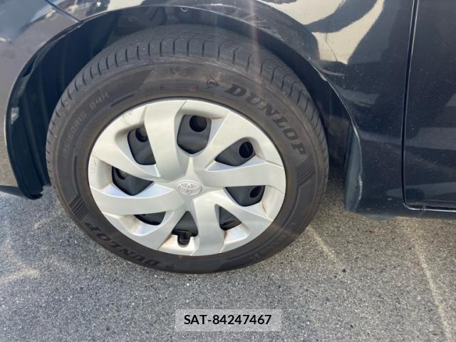 Toyota SIENTA 2016-07 7224988-7