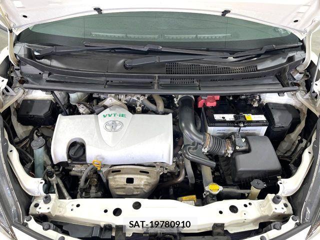 Toyota SIENTA 2016-12 7224992-17