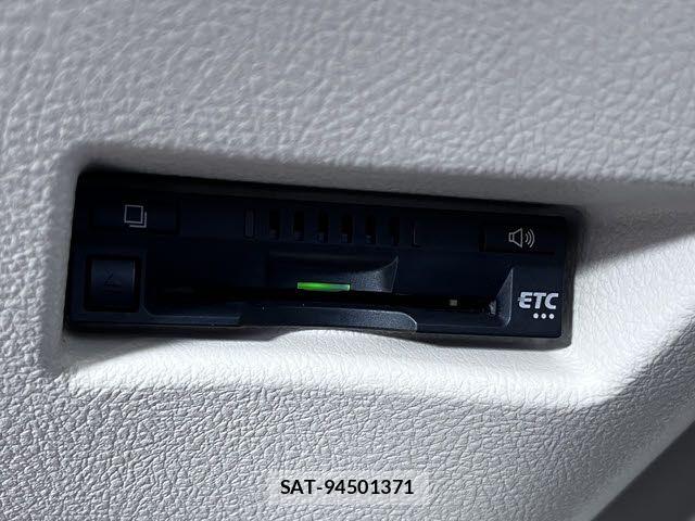 Toyota SIENTA 2016-10 7224994-15