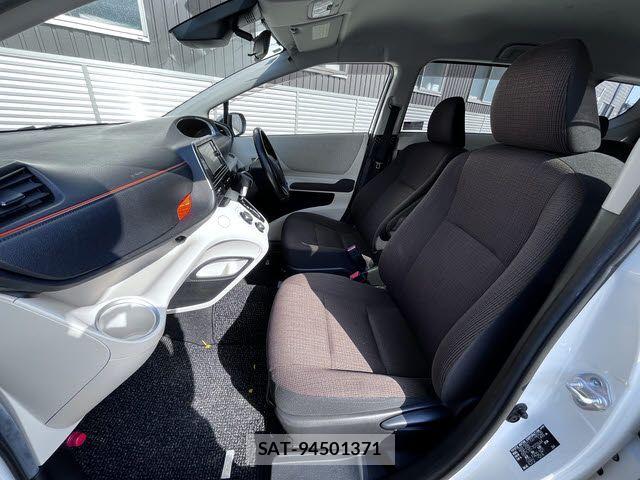 Toyota SIENTA 2016-10 7224994-18